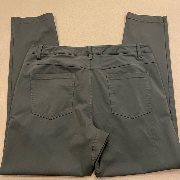 BYLT Premium Basics Men’s Everyday Pant 2.0 Size XL Dark Olive - Picture 7 of 13